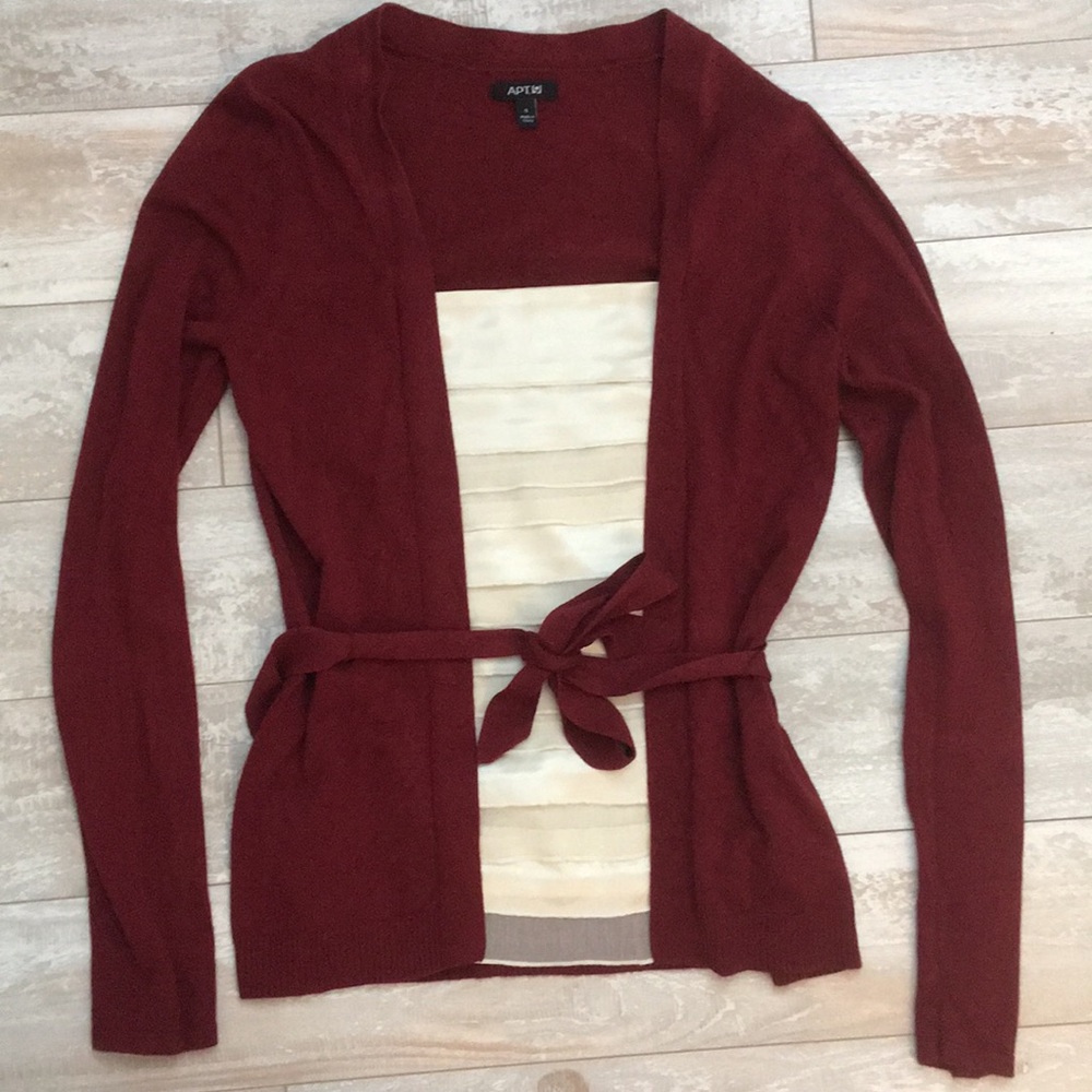 Apt 9 Belted Sweater/Top
